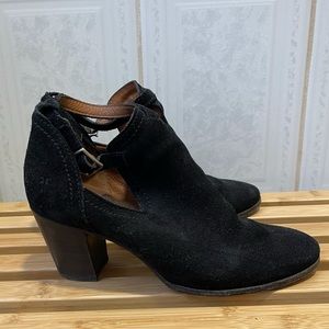 Frye black suede boots